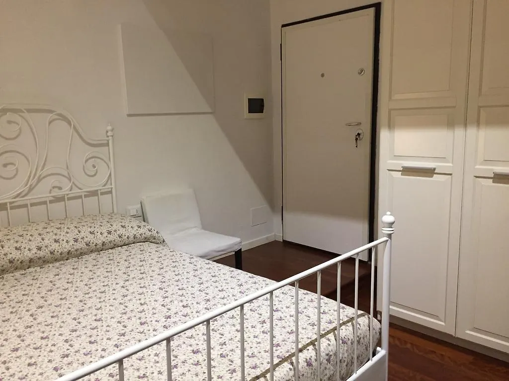 Apartment Duomo Room Thor Florence Italy