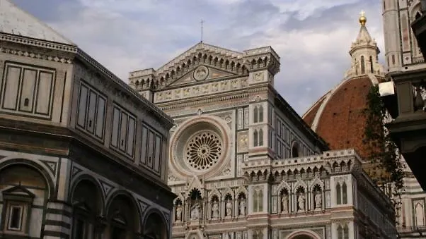 Duomo Room Thor Florence Apartment